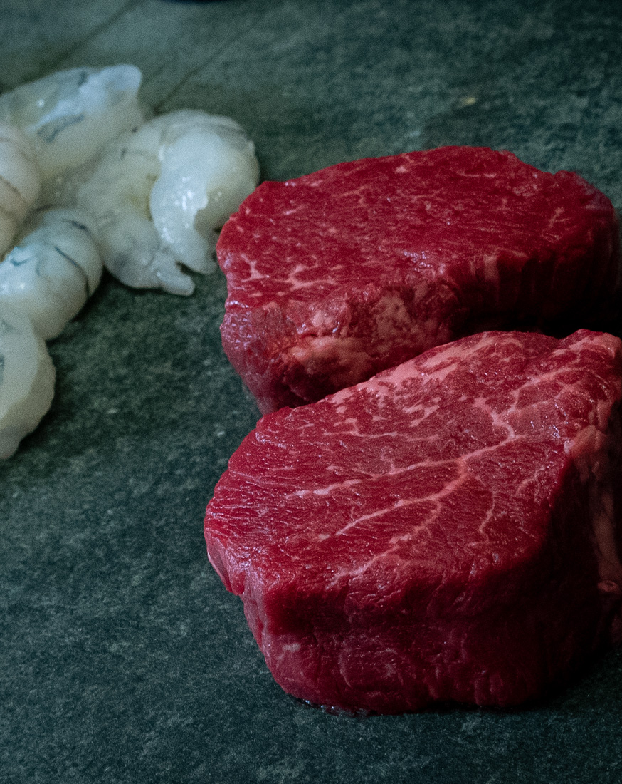 Surf and Turf Set mit Rinderfilet aus Pommern und Black-Tiger-Garnelen