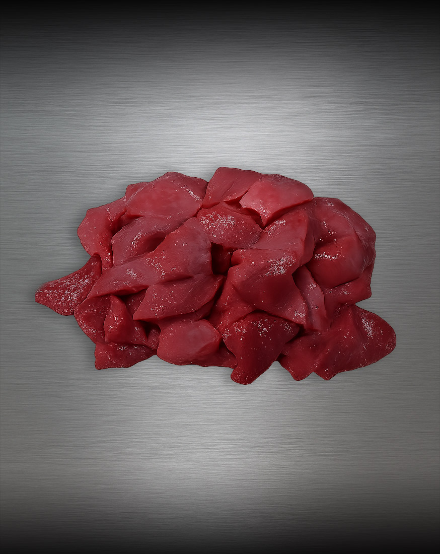 Wildschweingulasch aus Pommern – kräftig rotes Wildfleisch